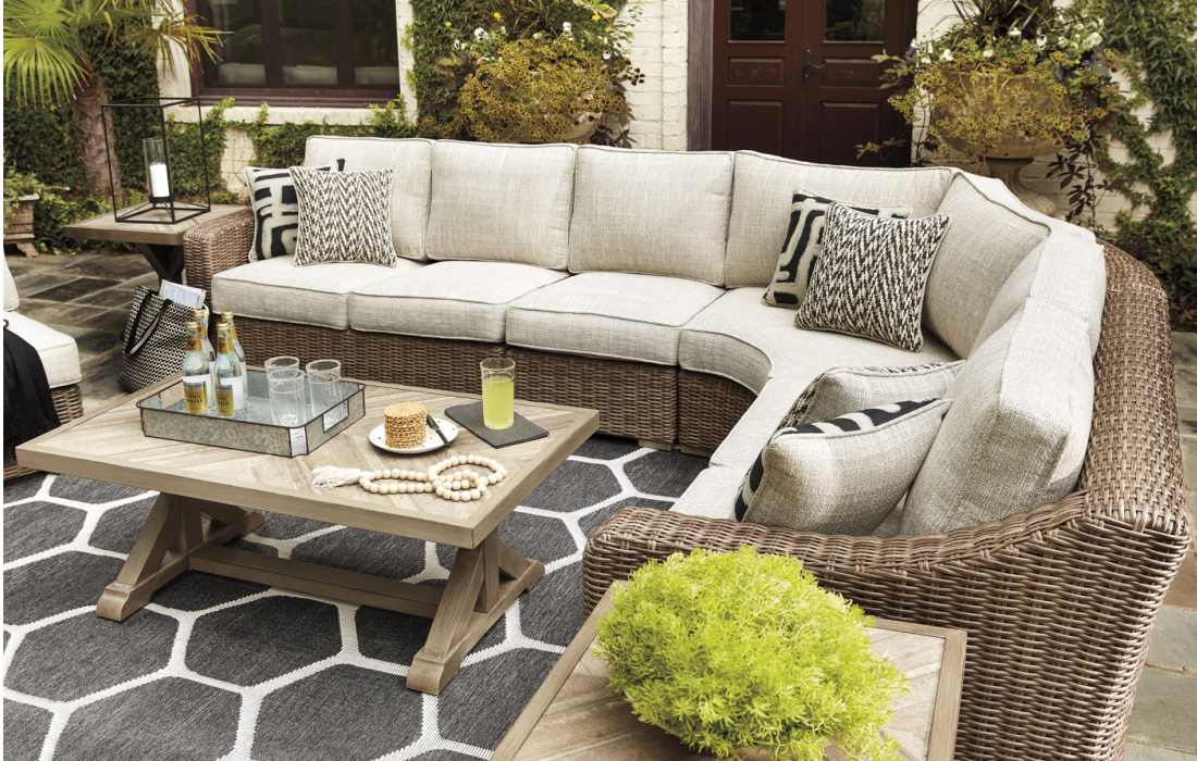 Advantages Of Outdoor Modular Sofa